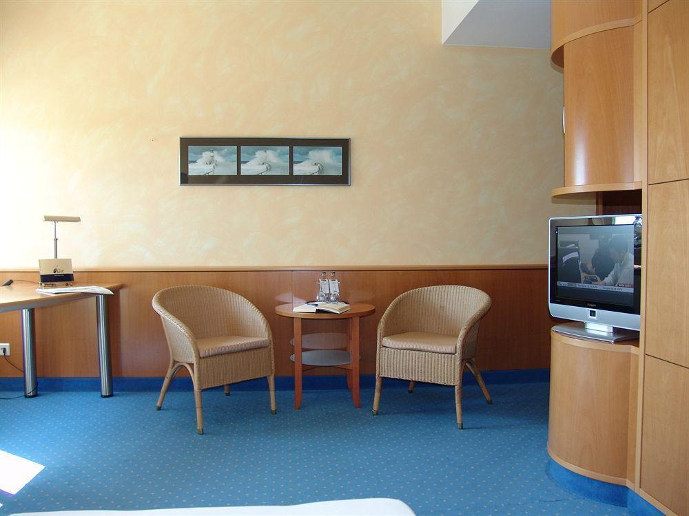 Hotel Am Leuchtturm Rostock Ngoại thất bức ảnh